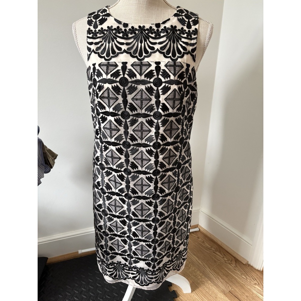 Shoshanna Black Lace Overlay Sheath Cocktail Dress - Size 6